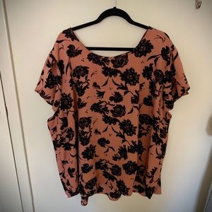 Torrid Floral Mauve Georgette Top with Back Cutout